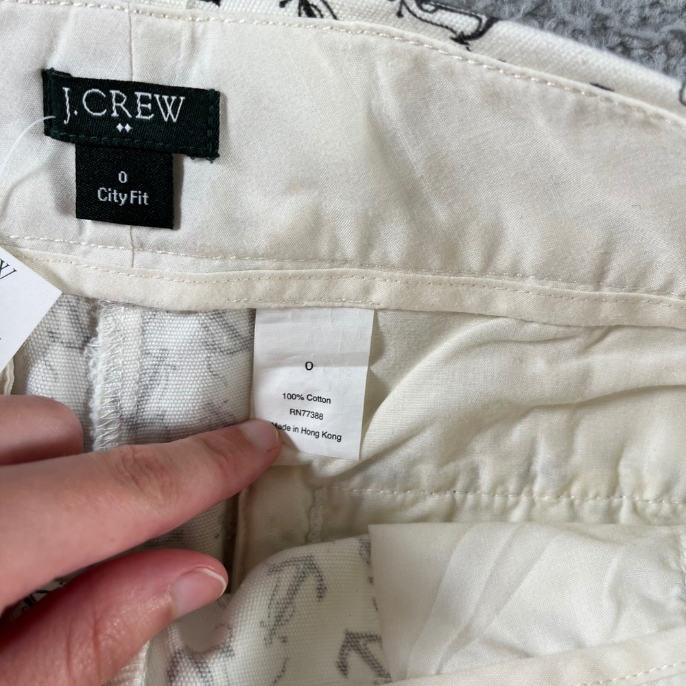 J.Crew Factory Women Ivory Anchor Print City Fit Cotton Shorts Size 0 NWT - Picture 4 of 11